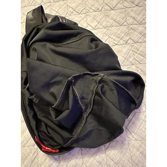 Spanx Faux Leather Leggings Large Black High Rise Shaping Slimming Shiny Edgy - Picture 3 of 9